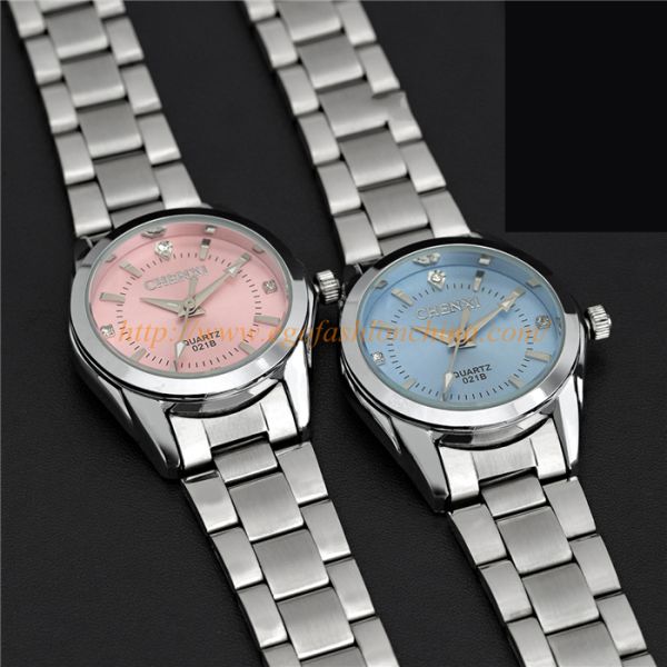 021B Pink Blue Watches Wholesale Watch Man Stainless Steel Watch Quartz Watch Couple Watch