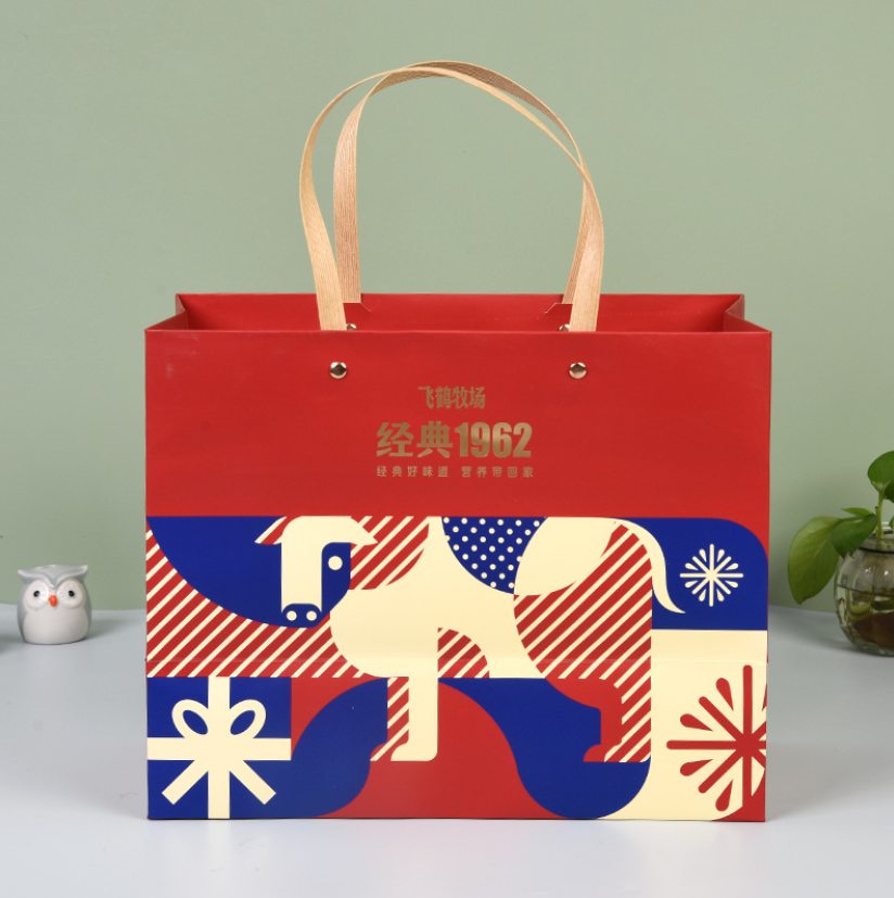 250gsm Kraft Paper Shopping Bags Matt Laminated Firm Coated Paper Bags