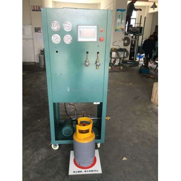 1-ступенчатая R410a рекуперационная холодильная вода заполняющая расщепленная зарядная машина R134a R22 рекуперационная зарядная машина фреона