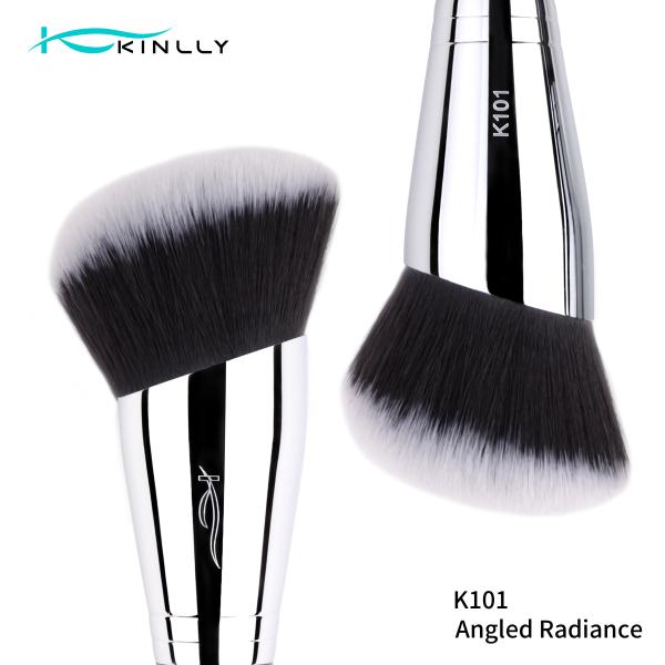 Large Angled Luxury Makeup Brush With Copper Ferrule Wooden Handle