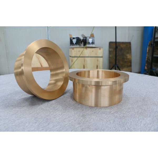 Wear Resistant C86300 Flanged Sleeve Bushing Small Tolerance Less Than 0.003m