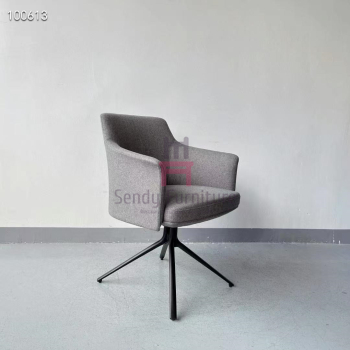 Metal Restaurant Chair | Upholstered 4-Spots Base Dining Chair