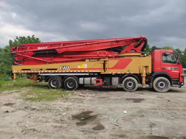Processus d'usinage hydraulique 2019 Volvo châssis 62m camion de pompage de béton d'occasion SYM5440THB