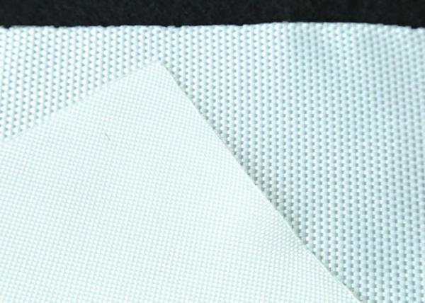 Tela de grande resistência de Geosynthetic/geotêxtil tecido ANIMAL DE ESTIMAÇÃO de 80kn/m a 1400kn/m