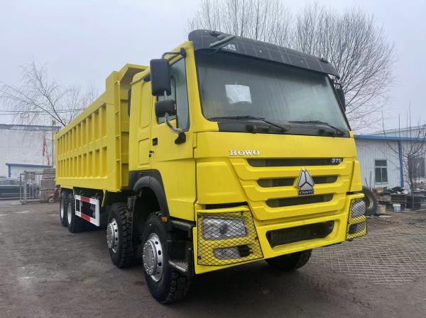 tractor head howo 8x4 dump truck Sinotruck Howo tipper  dump truck dual circuit luxury volvo