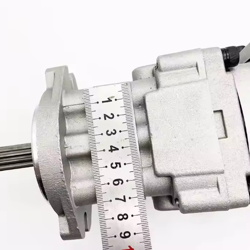 KPMC Triple Hydraulic Pump Excavator PC28UU-2 PC28UU Hydraulic Pump 705-41-08100 for Komatsu 7054108100 Pilot Gear Pump