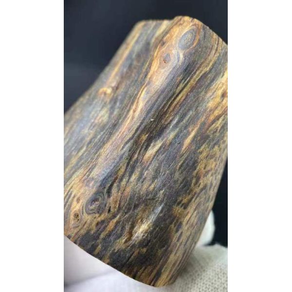 Natural Old Mountain Sandalwood Blocks Strips 150g Agarwood Oud Wood Material