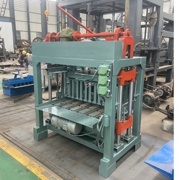 Customized Voltage Easy-Operation Semi-Automatic Paver Block Brick Making Machine