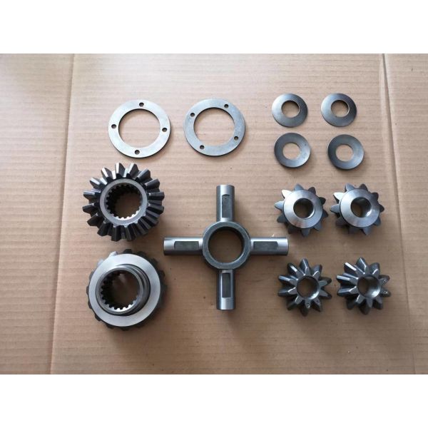 700P NQR FSR Final Drive Gear Repair Kit SAH067 Engine Model 4HK1 Side Gear 1415610930 Spider Pinion 1415210350