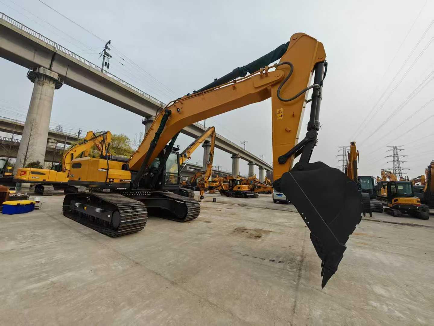 china big Excavator 30-38 Ton Hydraulic Excavator XE380G with Mechanical Engine for sale in Ethiopia
