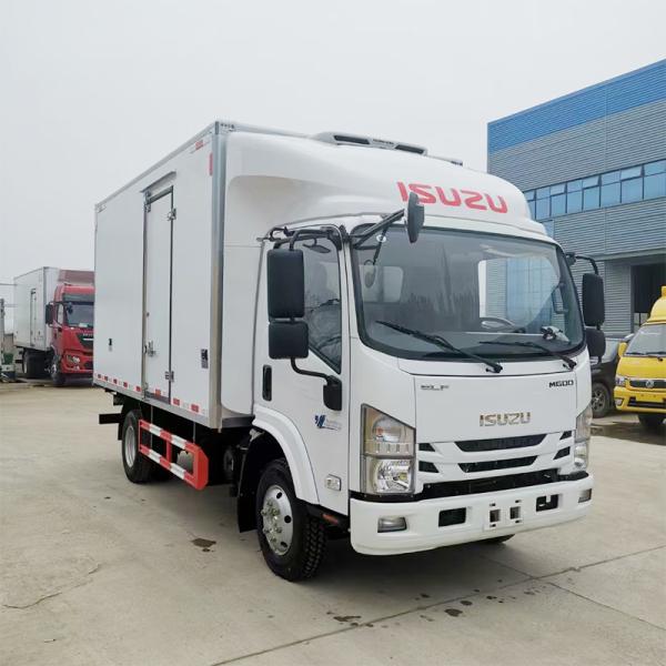 New Isuzu M600 Diesel Refrigerated Truck Manual Transmission EURO 5