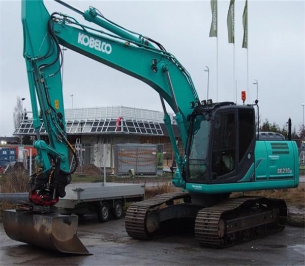21200kg Green Secong-hand Kobelco Excavator Balde de capacidade 1.0m3 com Hino J05ETA-EDDJ Modelo de motor