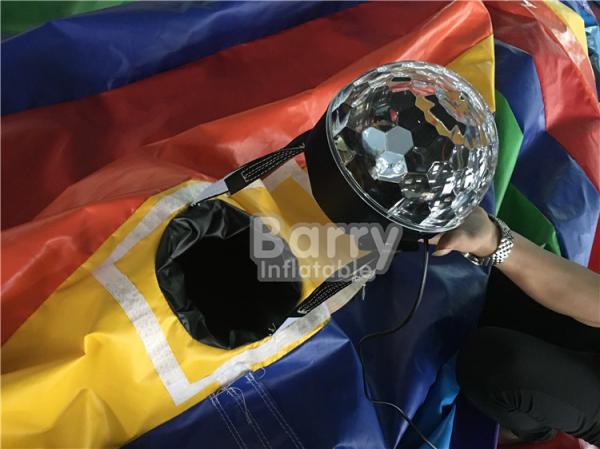 Diâmetro de salto da casa 8m do disco inflável impermeável do leão-de-chácara