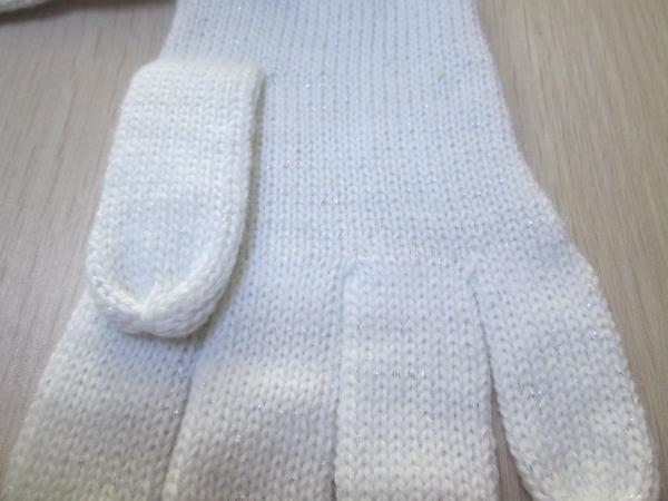 Ladies Acrylic Glove/Mitt with Screen--One layer--Fashion glove--Solid color