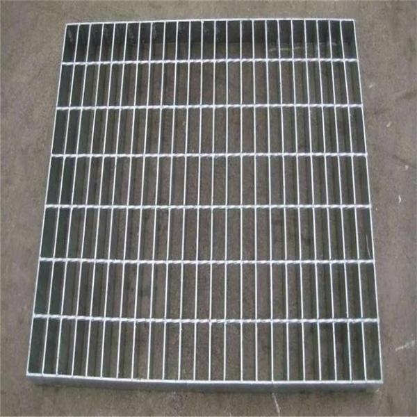 Serrated Stainless Steel Grating with 6x6mm Cross Bar