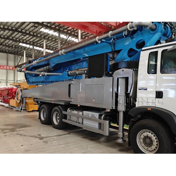 HOWO TX 6x4 Шасси Бетонный насос 400 л.с. 58 м 400 л.с. Бетонный насос