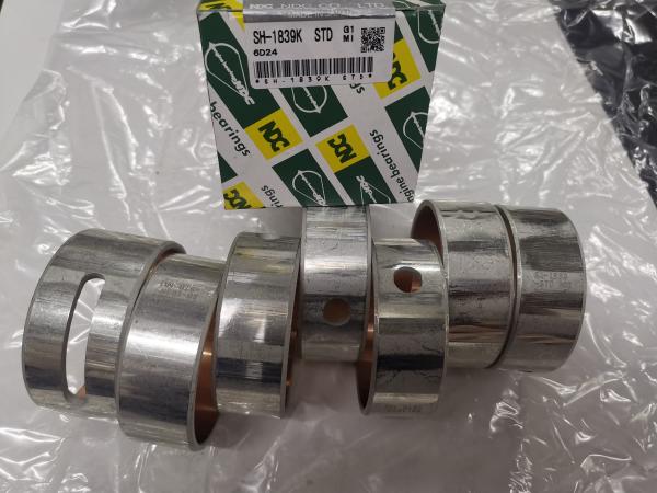 6D24 Camshaft Bush ME051672 ME051673 ME051674/5/6/7/8 Camshaft Bearing MITSUBISHI