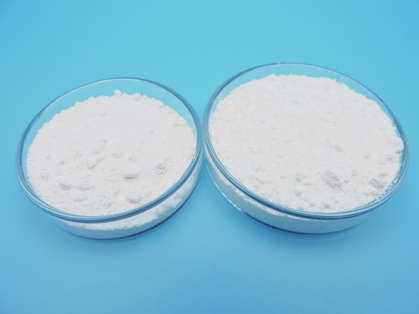 O tratamento da exaustão de automóvel alterou o pó da alumina
