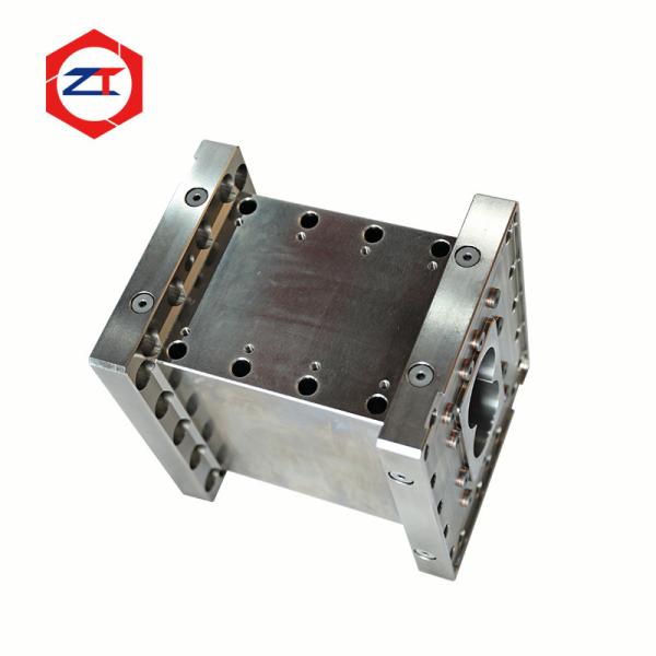 WR13 WR14 Material Extruder Screws And Barrels Φ71.8mm Hole Diameter