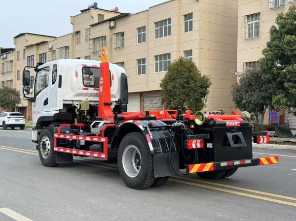 Shacman Ampliroll Hook Arm Garbage Truck / Hooklift Garbage Truck