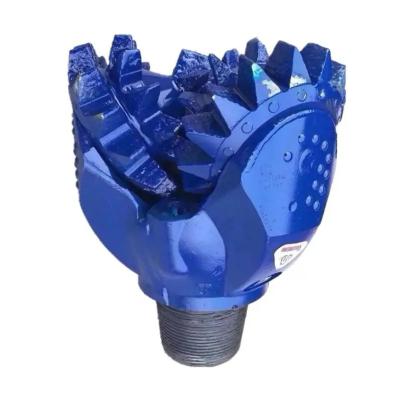 API Oil Water Well Steel Tooth Tricone Bit IADC 117 For Hard Rock