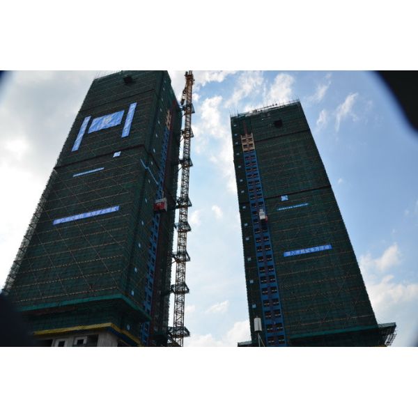 Строительная площадка 110кВт 300м Стойка и пинион Строительный подъемник горячее оцинкованное