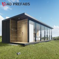 A casa pré-fabricada moderna da estrutura de alumínio abriga casas pré-fabricadas luxuosas