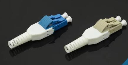 LC / APC Duplex Connector Single Mode Green Housing 0.9/2.0/ 3.0mm With Uniboot