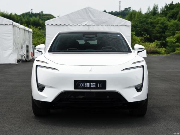 2023 2024 チャンガン アバター 11 0.25h 急速充電 長寿命 デュアルモーター 豪華版 5人座 電動SUV 座席マッサージ機能