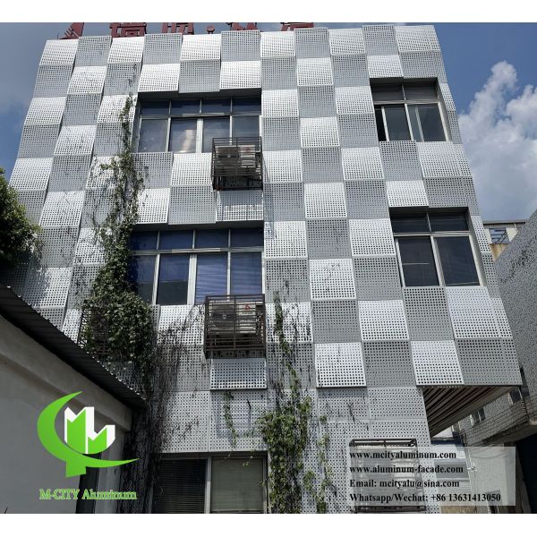 Panneau de revêtement en aluminium avec feuille métallique perforée de 3 mm d'épaisseur