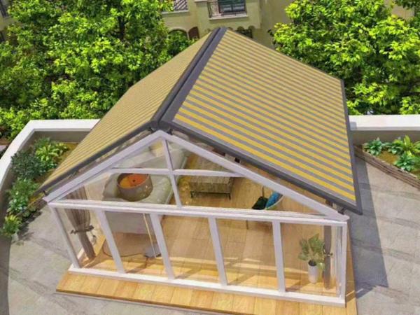 Retractable Outdoor Sunshade Awning For Homes UV Resistant 6m Max Projection