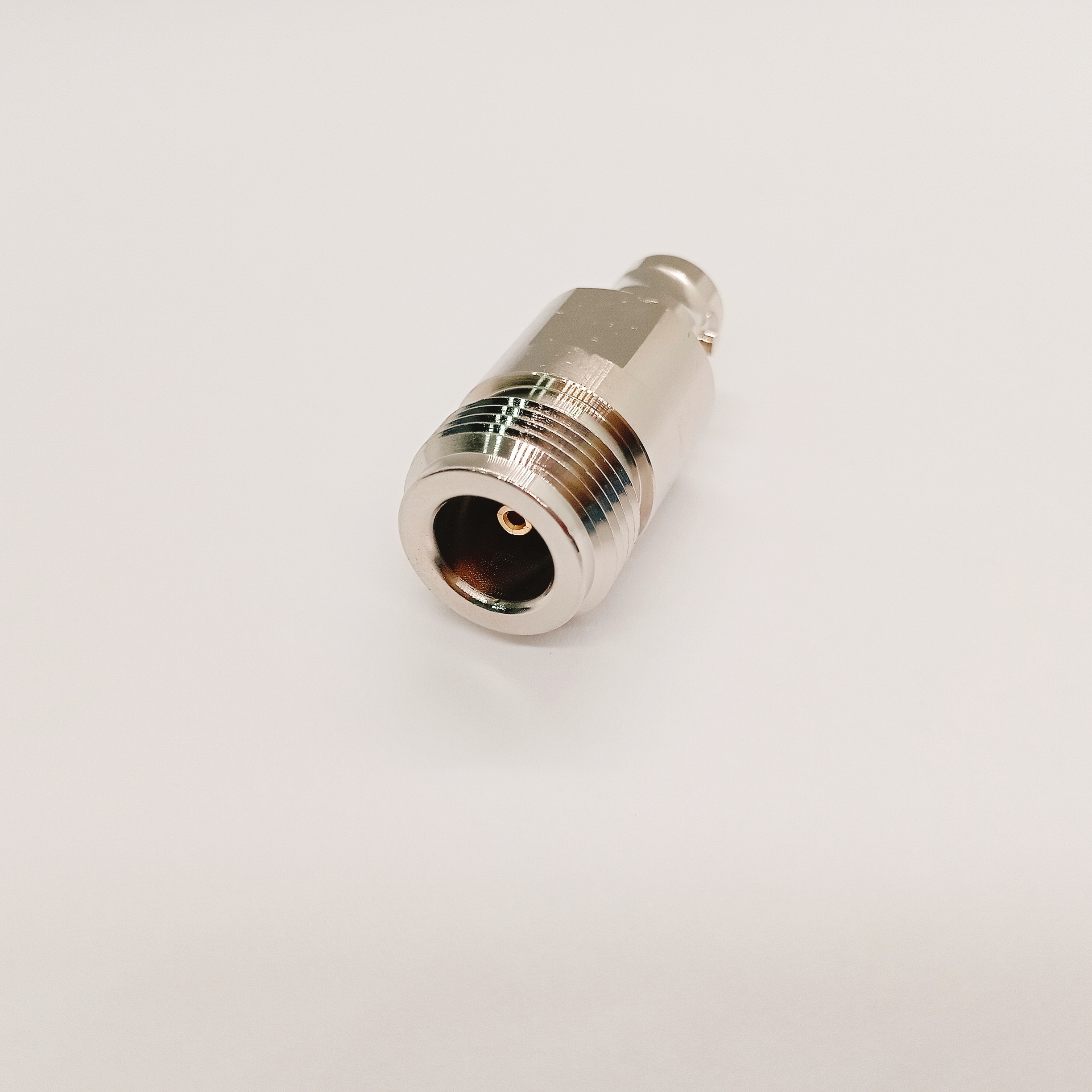 N/BNC-JK RF Adapter DC-6GHz Gold-Plated Brass with Low VSWR ≤1.25 for Stable Signal Transmission