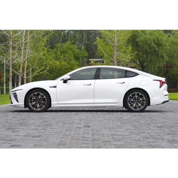1160km Comprehensive Range Plug-in Hybrid Vehicle for NETA S Mid Size Sedan in 2024
