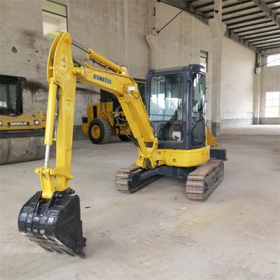 Excavadora PC30 com características de segurança melhoradas e boa qualidade