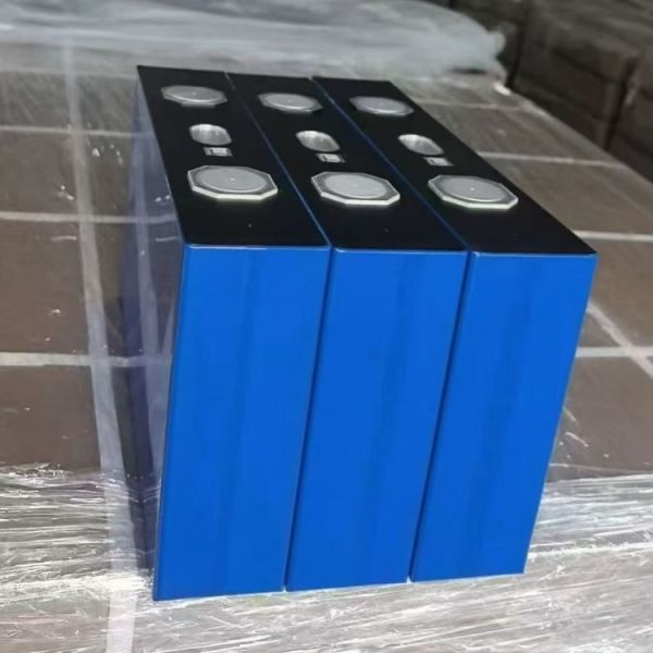 EVE Lithium Batteries MB56 Brand New Grade A 3.2V 628Ah Prismatic LiFePO4 Battery Cell
