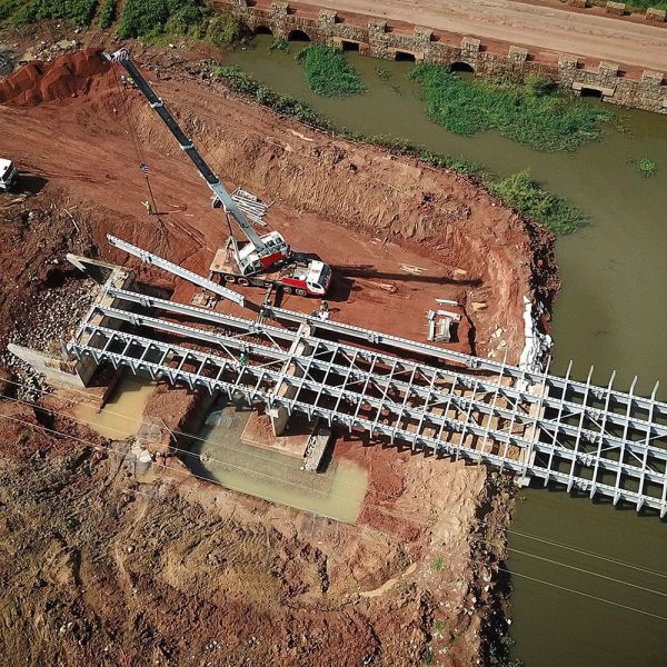 Heavy Duty Welded Bent Metal Low Carbon Structure Transportation Project Steel Bridge