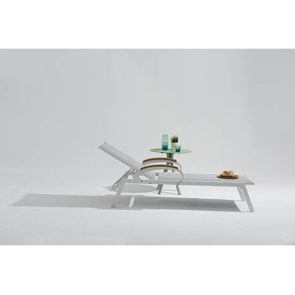 Mail packing N Outdoor Resort Durable Beach Hotel Swimming Pool Curved Sun Lounger with Wheels Modern