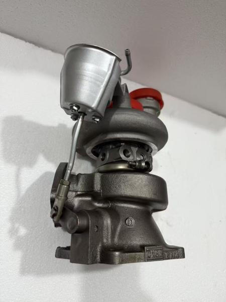 TD04HL-18T Engine Cayenne Porsche 4.8 Turbo 49389-00404 984 123 026 54