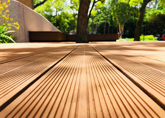 Lightweight WPC Deck Board Commercial WPC Deck Wood Panels