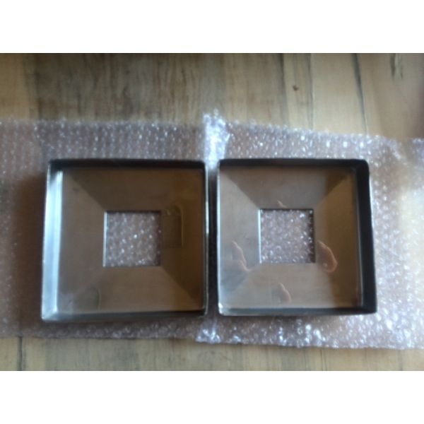 304 316 Stainless Steel Square Stair Railing Post Base Cover High Temperature Resistant