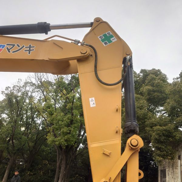 Secondhand Caterpillar CAT 330 Crawler Diggers Excavators for Your Construction Needs