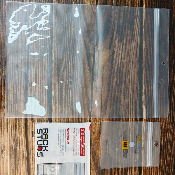 Semi-Transparent EVA Frosted Zipper Bag with Frosted White Matte Finish for Travel Storage