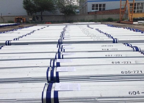 10KV - 1000KV Power Transmission Line Tower , Silver Lattice Steel Towers