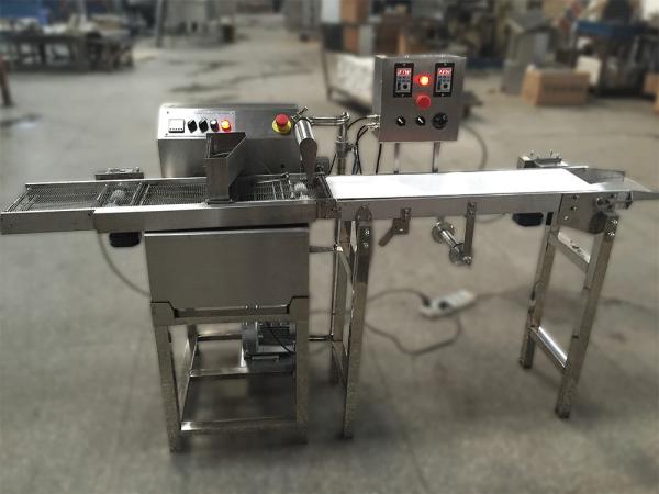 Stainless Steel Chocolate Enrober Machine Candy Cooling Tunnel Chocolate Moulding Line