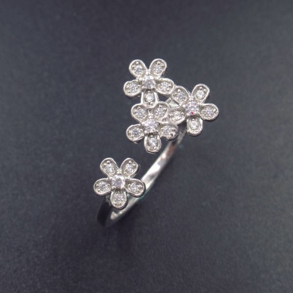 Дизайн кроны кольца жемчуга оригинала серебра 925 имперский/одиночное кольцо жемчуга для христианства