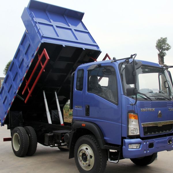 SINOTRUK 4x2 8 Tons Small Volume Sand Tipper Truck for Sale