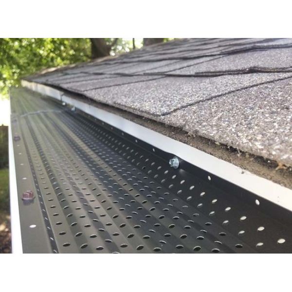 Предохранители нержавеющей стали или алюминиевых пефорированные металла лист также известные как крышки сточной канавы