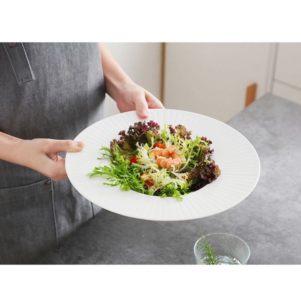 White Round Food Beverage Deep Porcelain Pasta Plate
