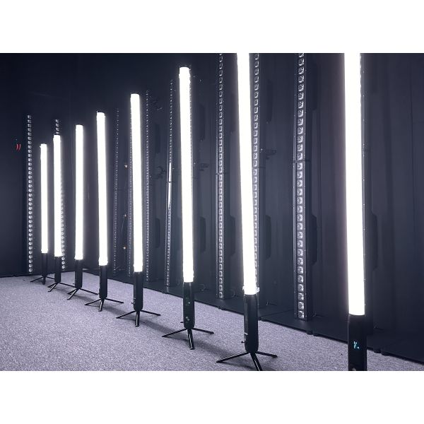 Outdoor Pixel Tube 72W Battery Operated LED Tube Light with Charging Case