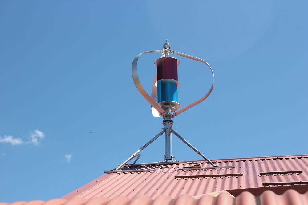Aluminum Alloy Vertical Axis Wind Turbine Generator 300W Honor Eco HECO-30012V/24V